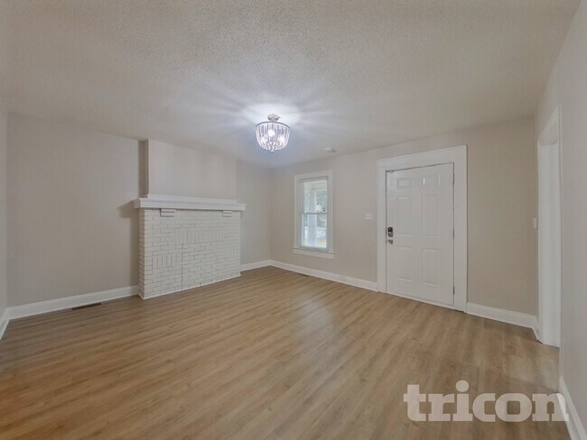 Photo - 1511 N Davidson St