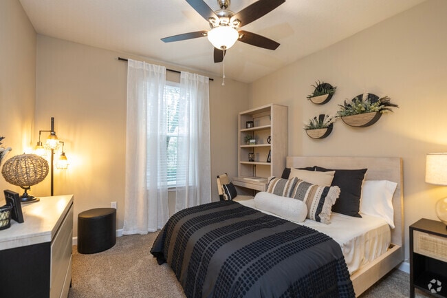 The Retreat - Bedroom