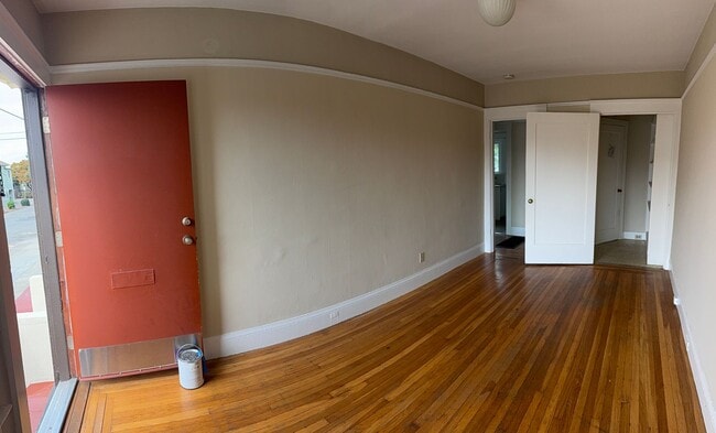 Photo - 4426 Shafter Ave