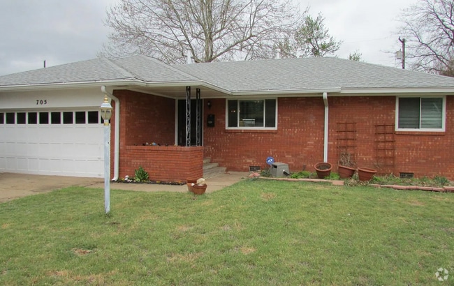 Building Photo - 705 E Carroll Ln Rental