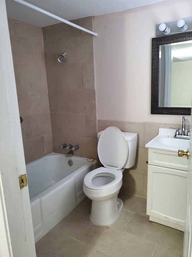 Photo - 5873 Ames Rd