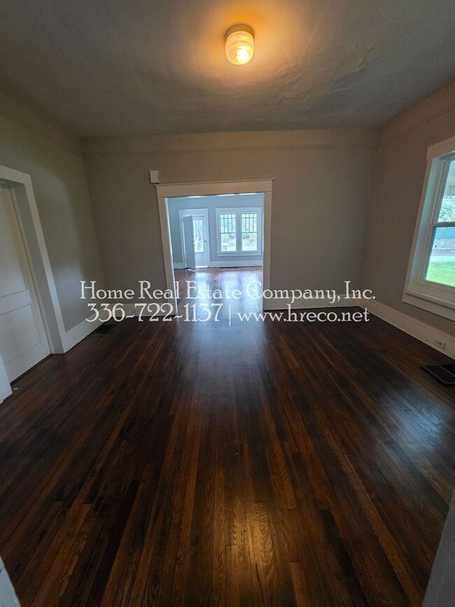 Photo - 411 E 13th St