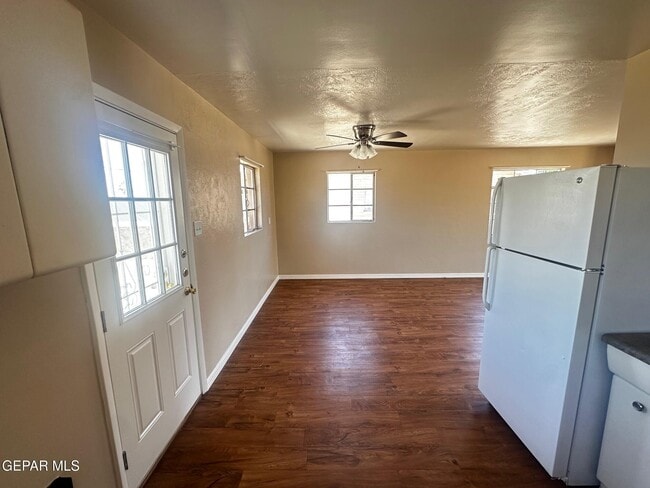 Photo - 5013 Sierra Madre Dr