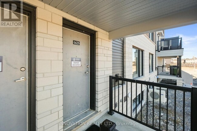 Photo - 1625 Creekway Private