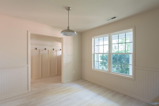 104 Sleepy Hollow Ln