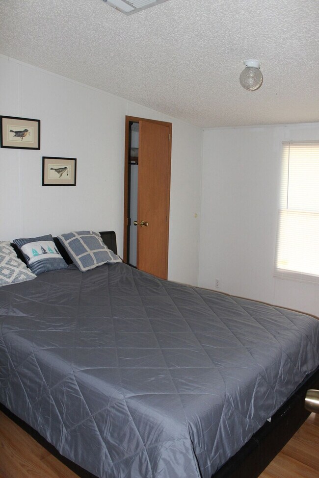 6625 Bugbee-SI ID1515075P