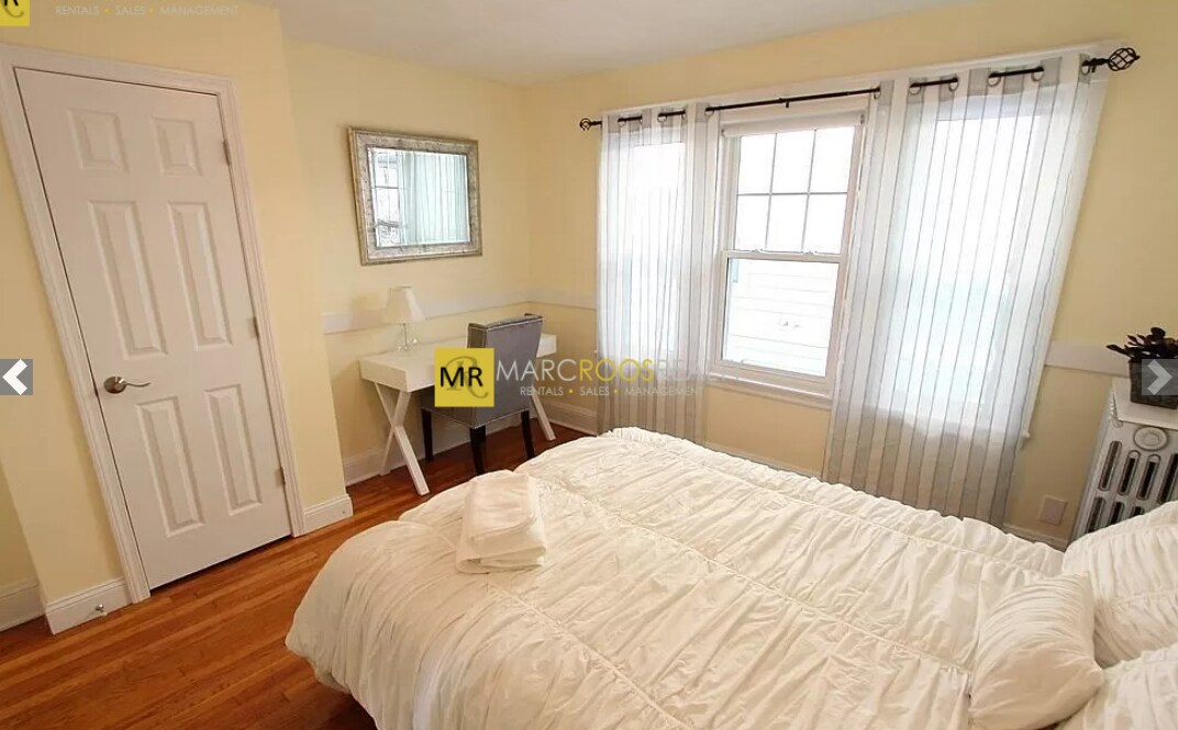 Photo - 62 Litchfield St Unit -