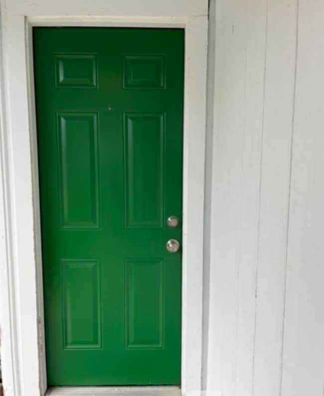 Photo - 1904 E 10th St