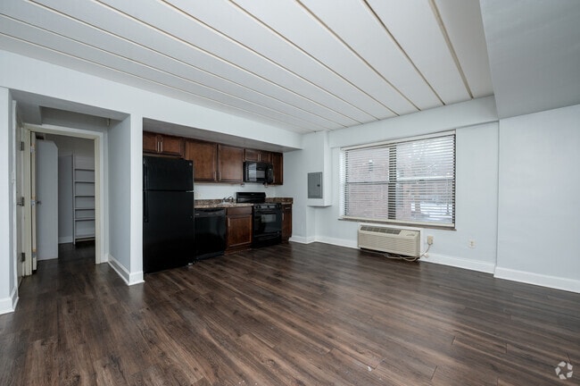 Studio - 357SF - Living Room/Kitchen