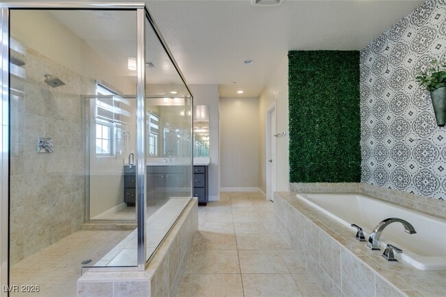 Photo - 2497 Birch Hollow St