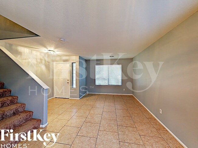 Photo - 2430 W Via Dona Rd