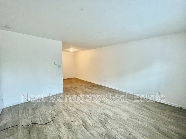 Photo - 820 Pilot Ave