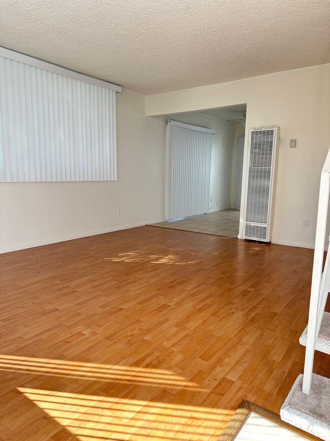 Photo - 1909 Bataan Rd Unidad A