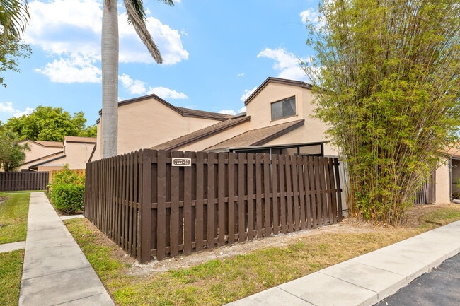 Photo - 7133 Penner Ln