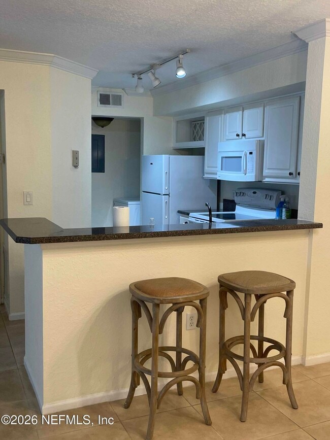 Photo - 805 Boardwalk Dr Unidad 523