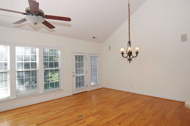 Photo - 3611 Lion Ridge Ct
