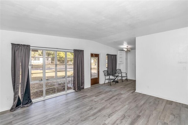 Photo - 4726 Abaca St