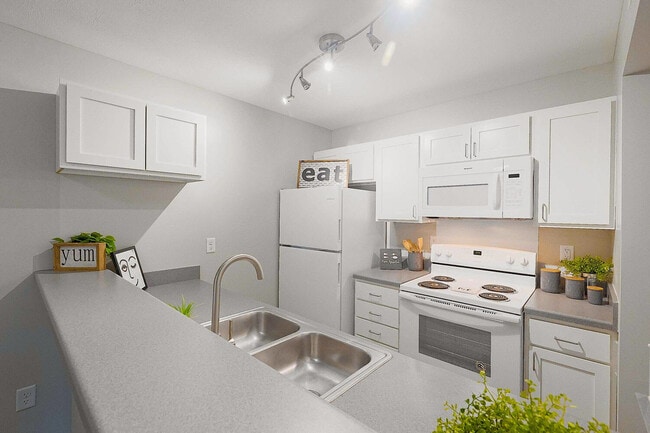 Windridge Village Apartments