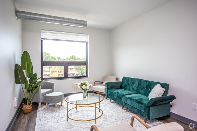 1BR, 1BA - 673 SF - Keystone on 8th