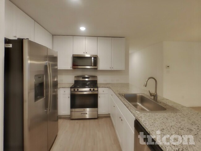 Photo - 12911 Hyssop Mdw