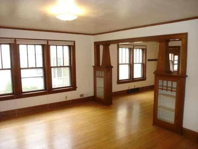 Photo - 205 N Few St Unidad 205