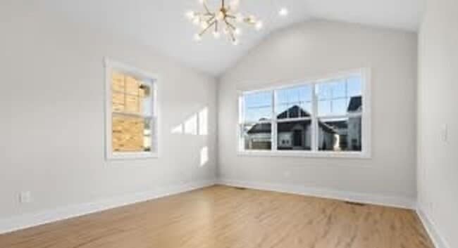 Photo - 281 Bluebell Dr