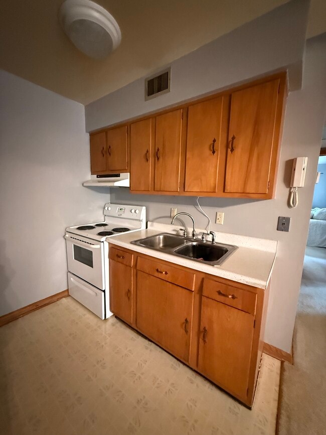 Photo - 1202 Parkway Dr Unit 1202