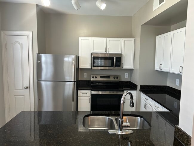 Percy with White Cabinets - Deerfield at Providence