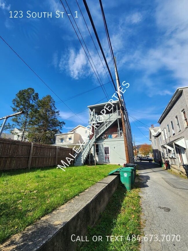 Photo - 123 South St Unit 1
