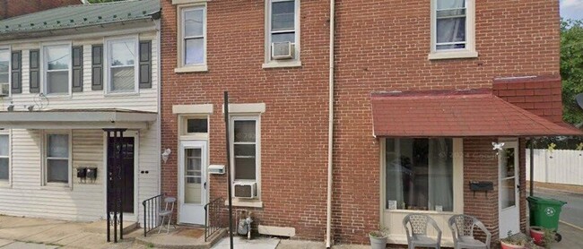 2 Bedroom - 1 Bath Apartment - Carlisle PA - 2 Bedroom - 1 Bath Apartment - Carlisle PA