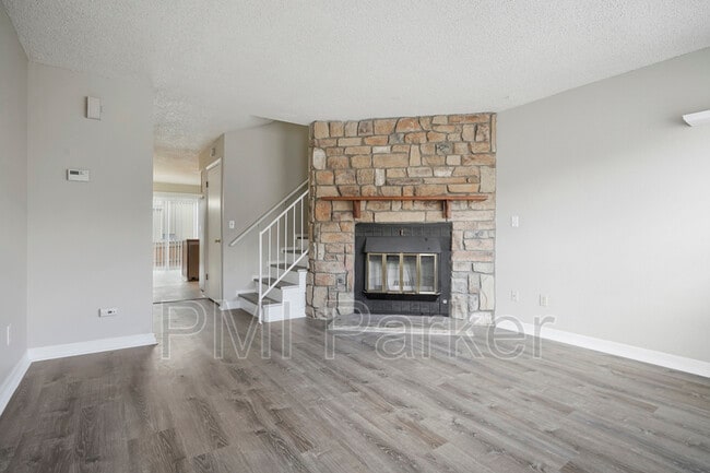 Photo - 10719 Foxwood Ct