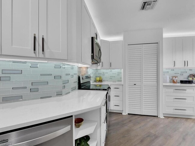 Photo - 13141 Hamilton Harbour Dr