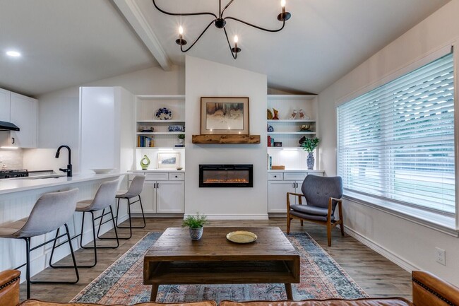 Photo - 13814 George Rd