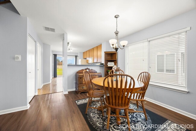 Photo - 2410 Mayfield Dr