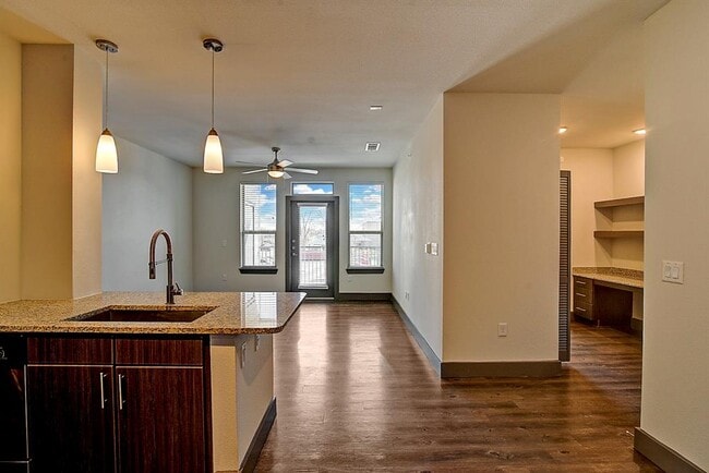 Photo - 2200 N Sam Houston Pkwy E Condo Unit 6214