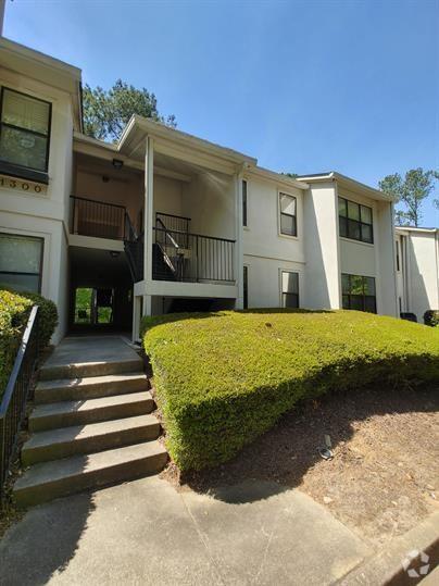 Building Photo - 1310 Old Hammond Chase Rental