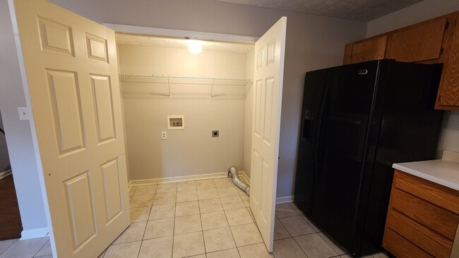 Photo - 225 Maple Leaf Ln