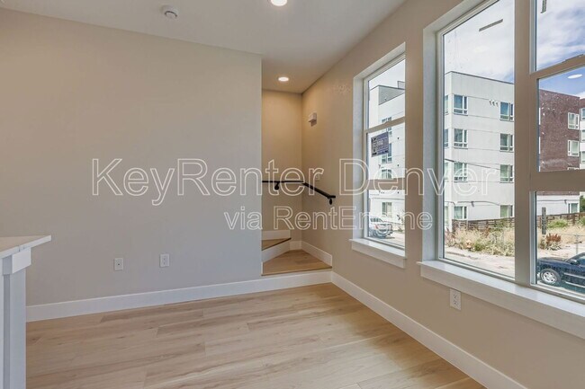 Photo - 4100 E Warren Ave Unit 5