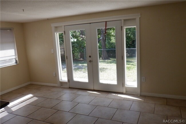 Photo - 7234 Cherry Laurel Dr