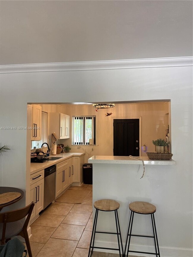 5530 NW Miami Ct