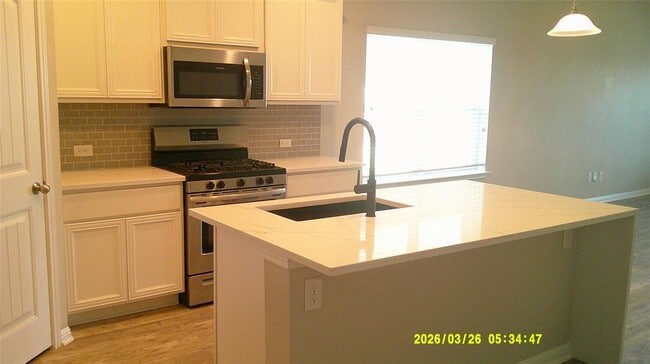 Photo - 3093 Blantyre Bnd