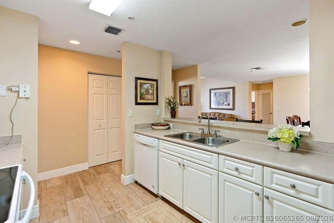 Photo - 1200 Town Center Dr Unit 425