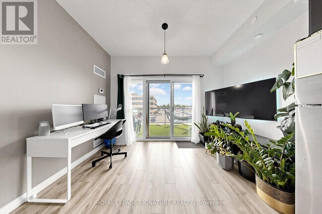 Photo - 2150 Lawrence Ave E Unit 208