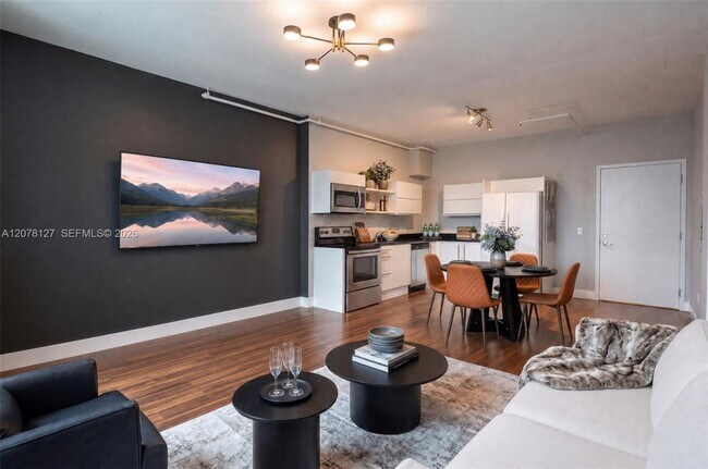Photo - 690 SW 1st Ct Unit 1221