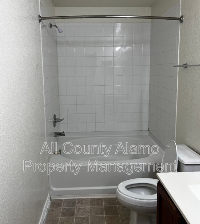 Photo - 9631 Sandflat Pass