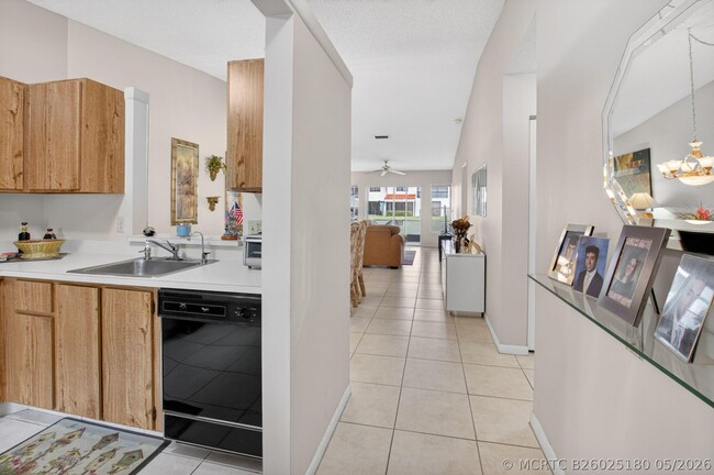 Photo - 8697 Sunbird Pl
