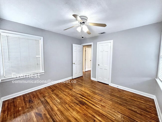 Photo - 208 Florence Dr