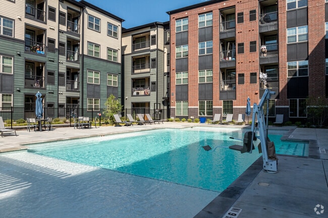 Swimming Pool - Residences at Decker