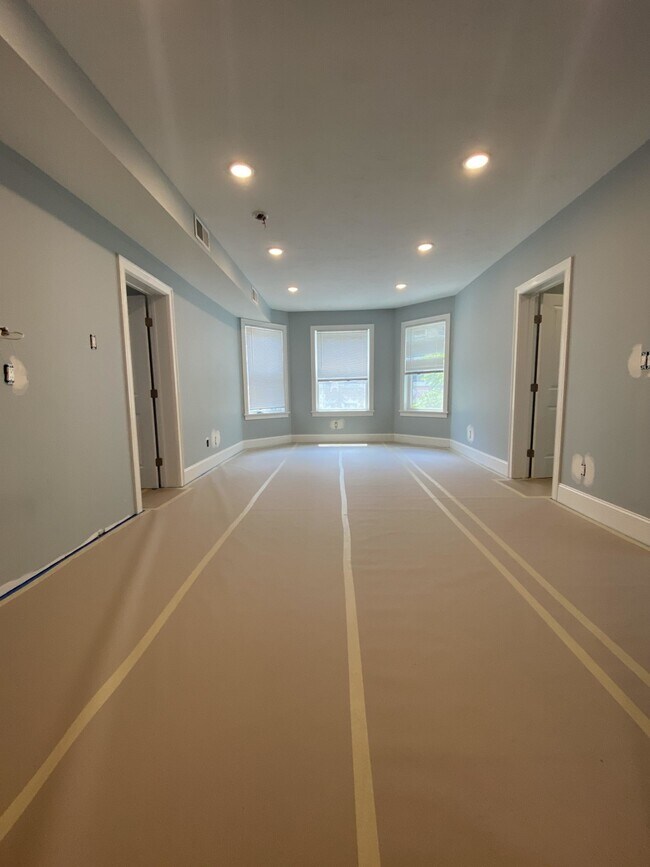 Photo - 186 Kelton St Unit 3