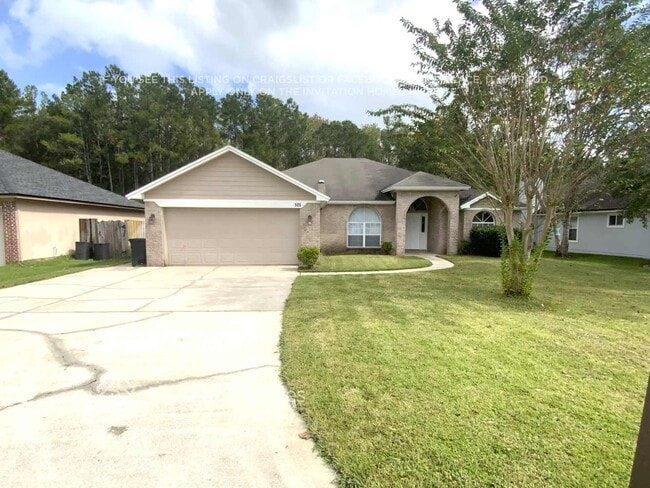 Building Photo - 523 Charles Pinckney St